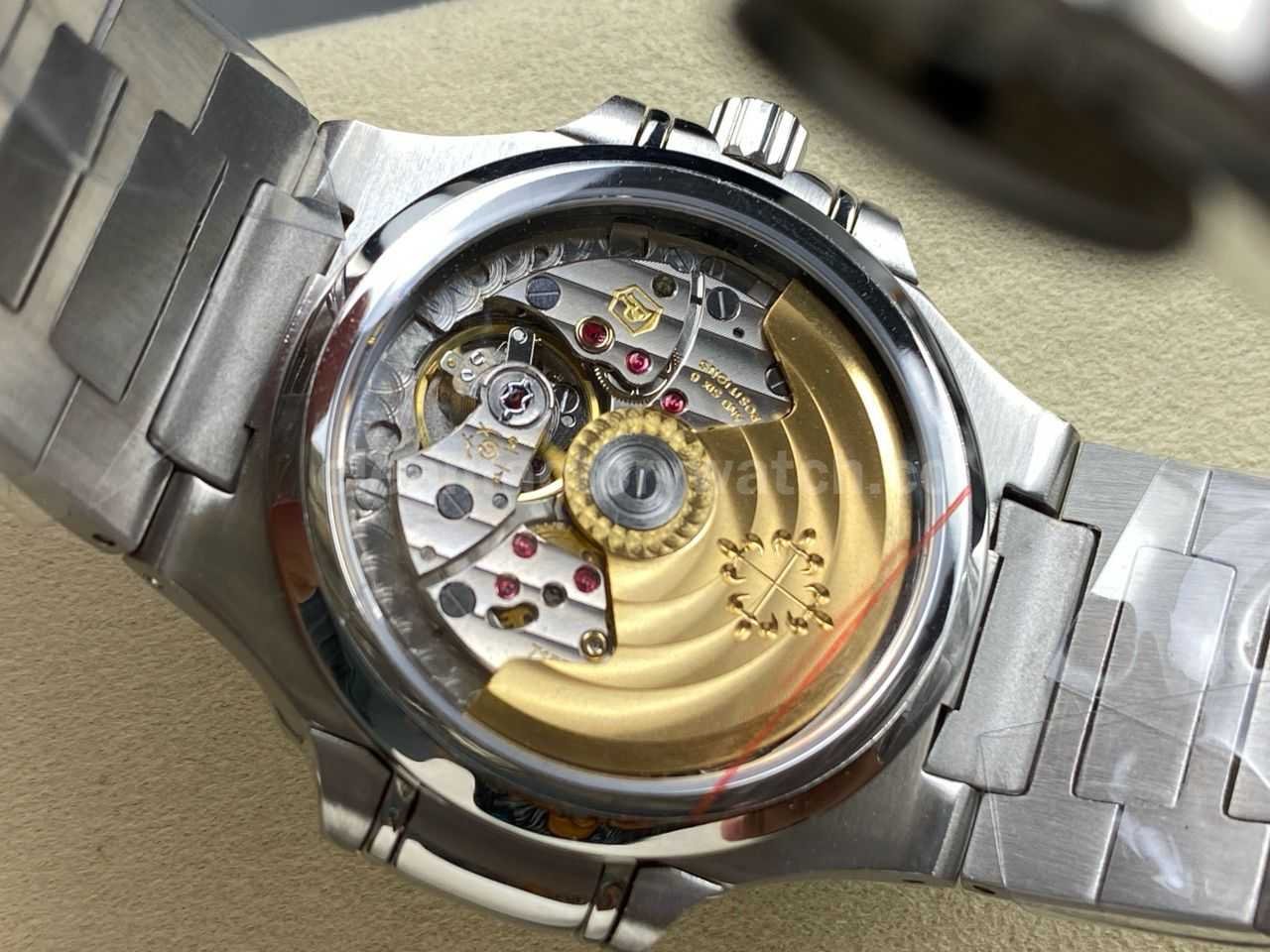 TW Factory Patek Philippe Nautilus 7118 1A 001 Blue Dial (1)
