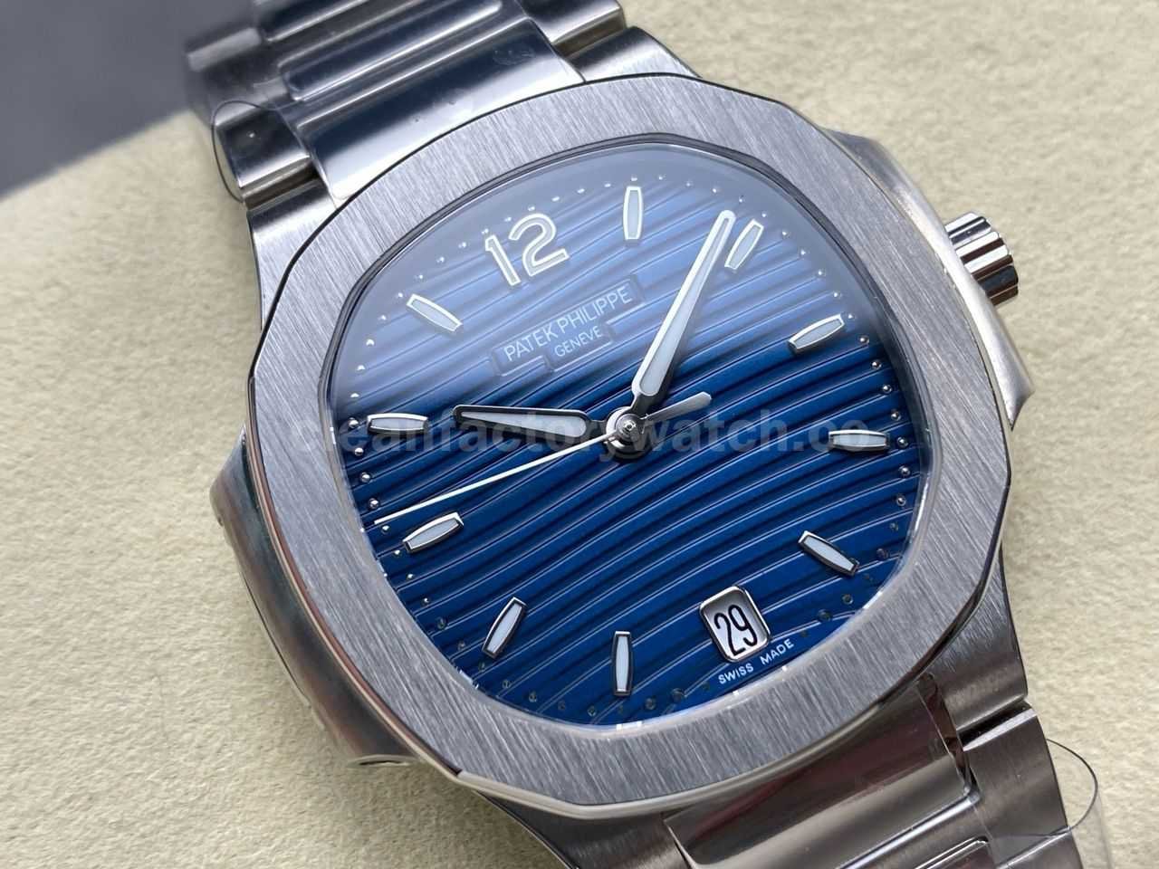 TW Factory Patek Philippe Nautilus 7118 1A 001 Blue Dial (6)
