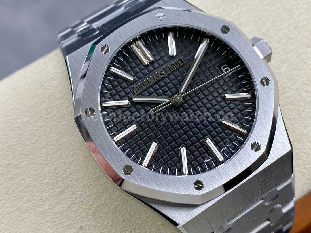 ZF Factory Audemars Piguet Royal Oak replica
