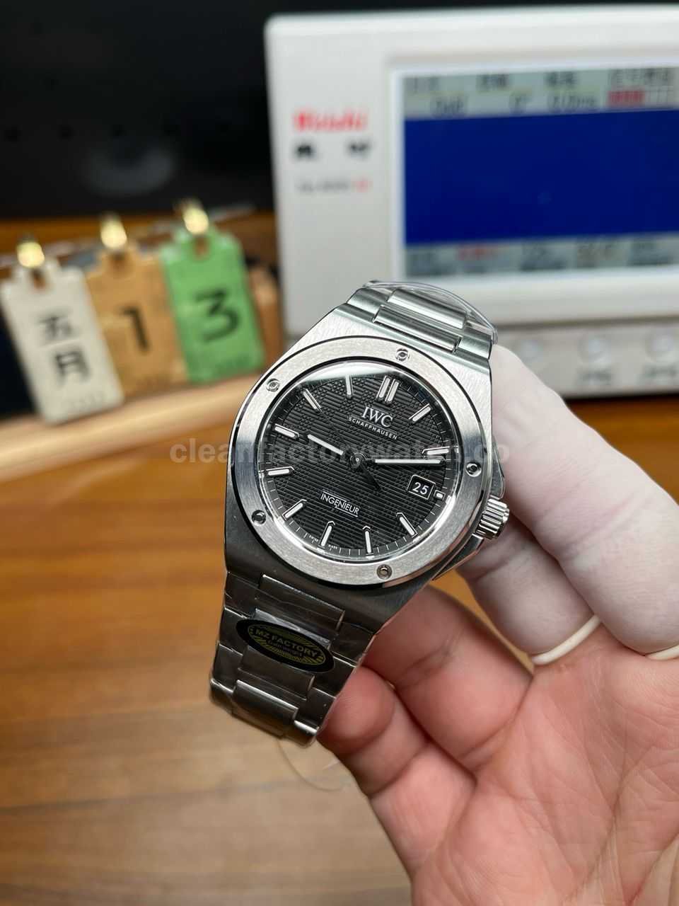 IWC Ingenieur Automatic replica bracelet dial QC guide