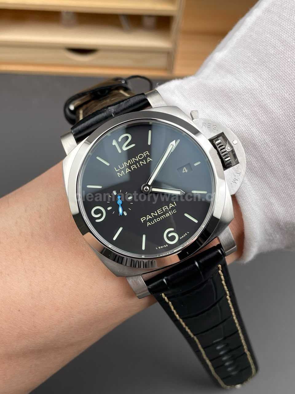 Panerai Luminor Marina replica crown guard QC guide