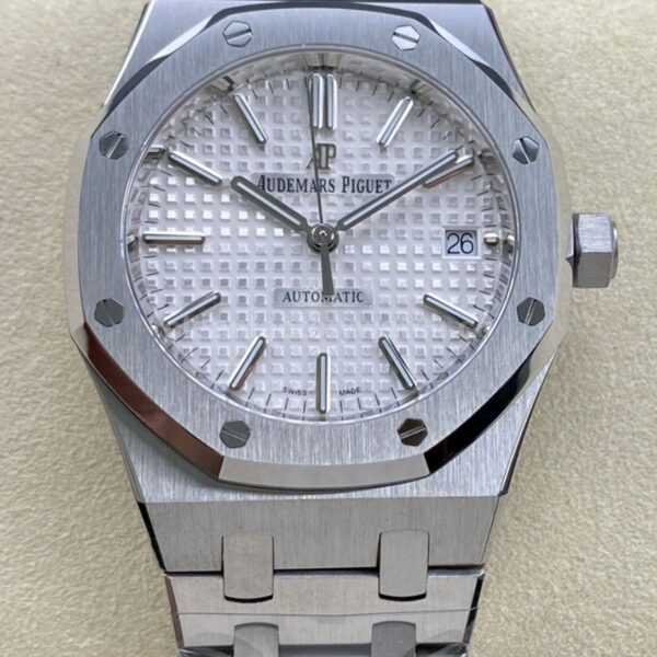 IPF Factory Audemars Piguet Royal Oak 15450ST.OO.1256ST.01 silver dial replica